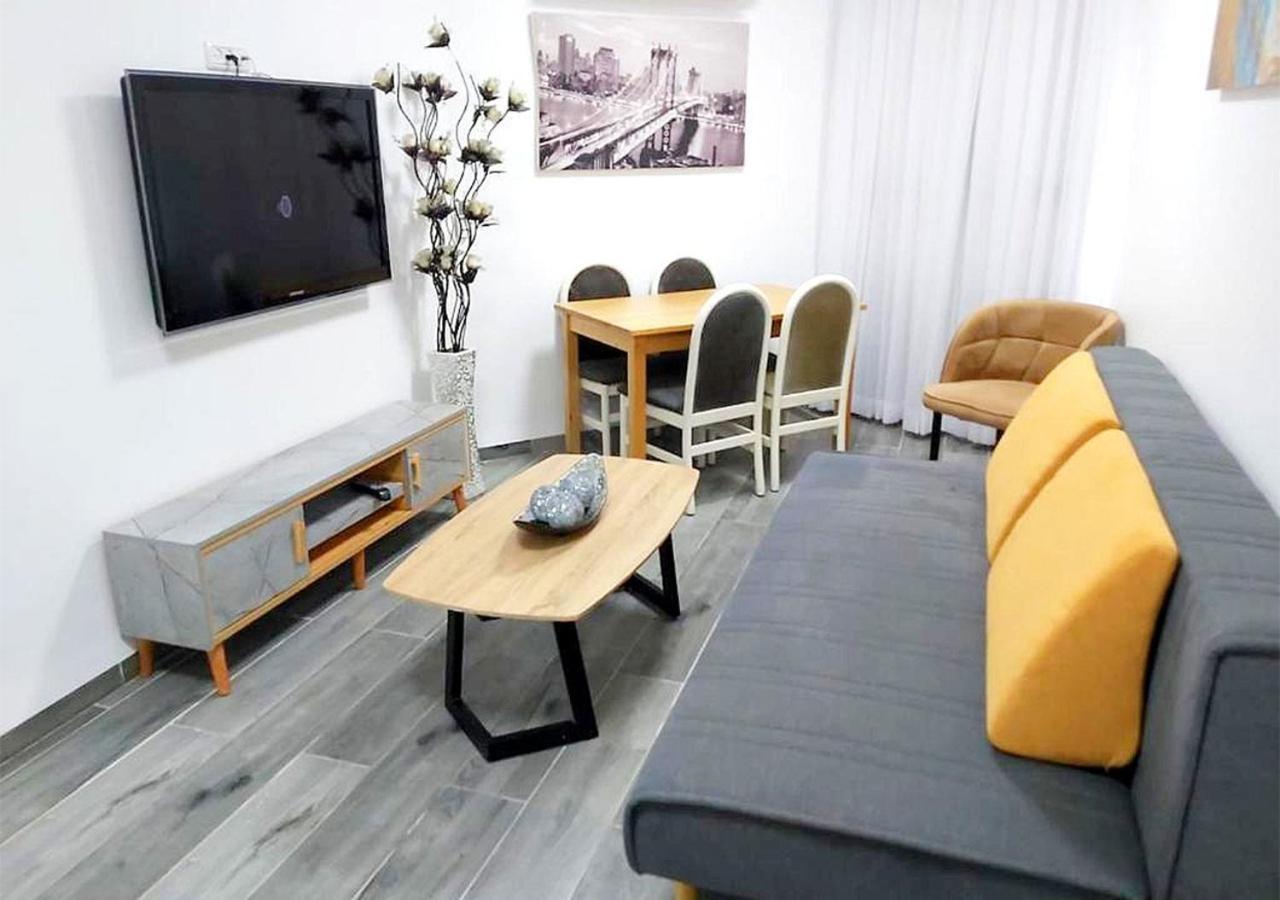 Rina Vacation Apartment Tiberias Bagian luar foto
